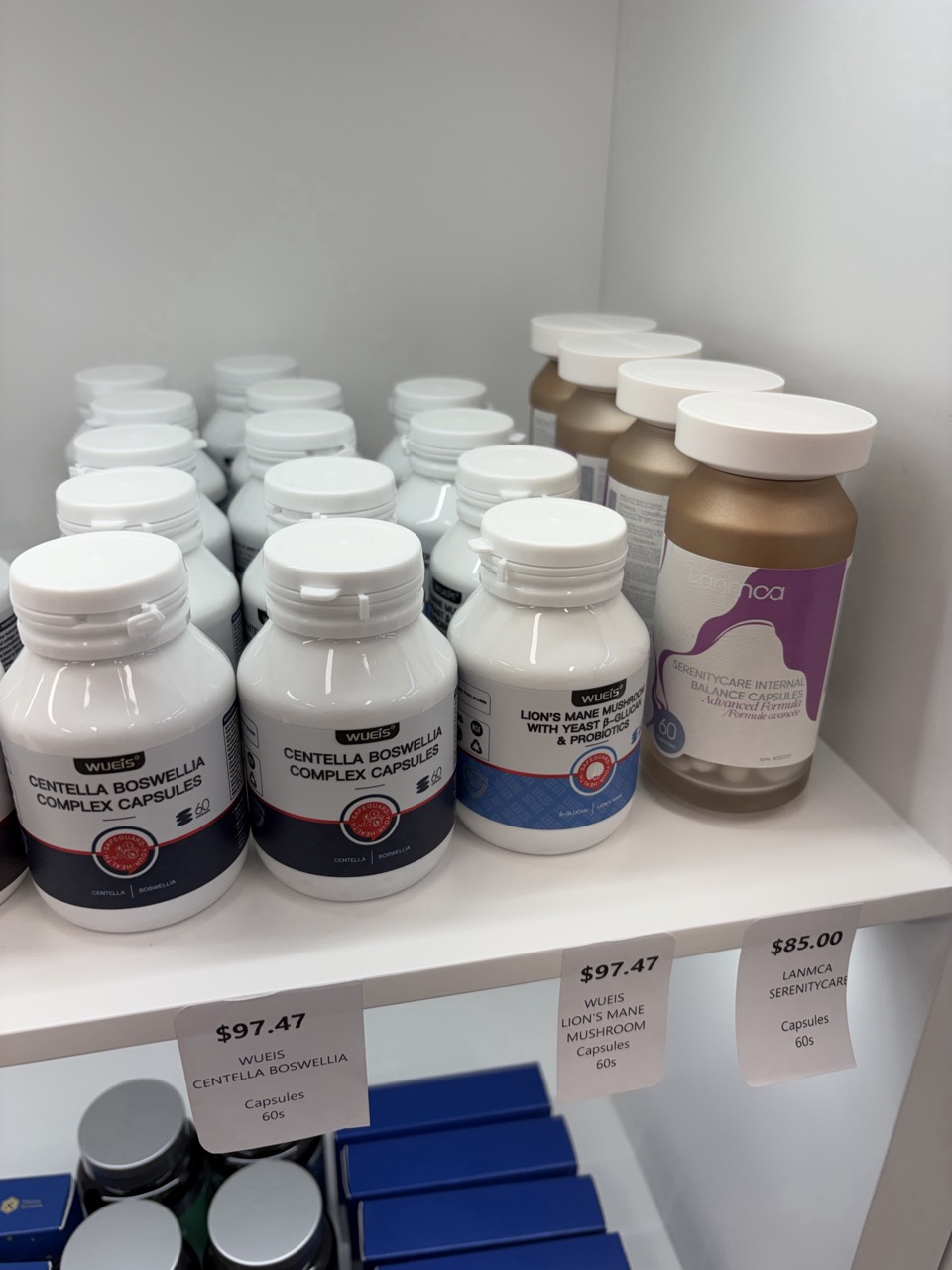 VIONYX HEALTH SUPPLEMENTS 店内环境与 LANMCA 产品陈列（3）
